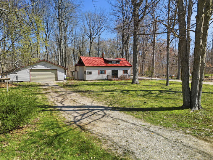 Property Photo:  15359 N Clear Lake Drive  MI 49307 