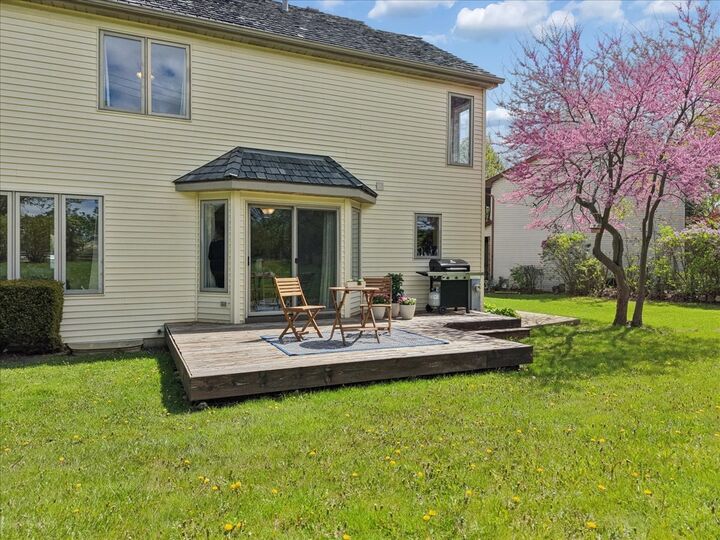Property Photo:  17723 W Dawn Court  IL 60031 