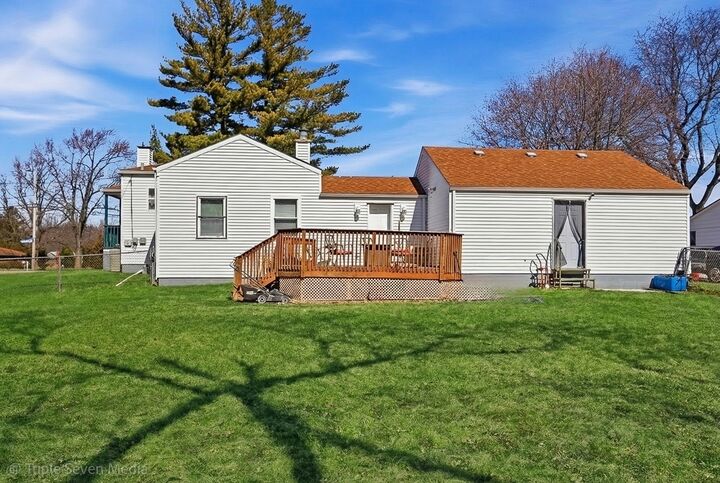 Property Photo:  2357 Caton Farm Road  IL 60403 
