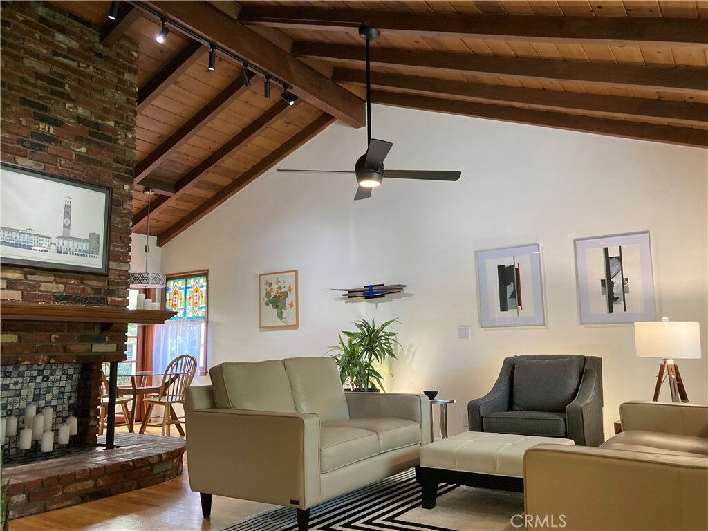 Property Photo:  11656 Margate Street  CA 91601 