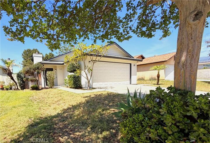 Property Photo:  2878 Acacia Avenue  CA 92405 