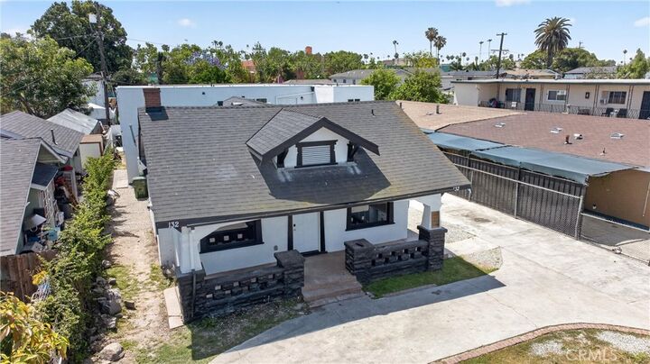 Property Photo:  132 W 74th  CA 90003 