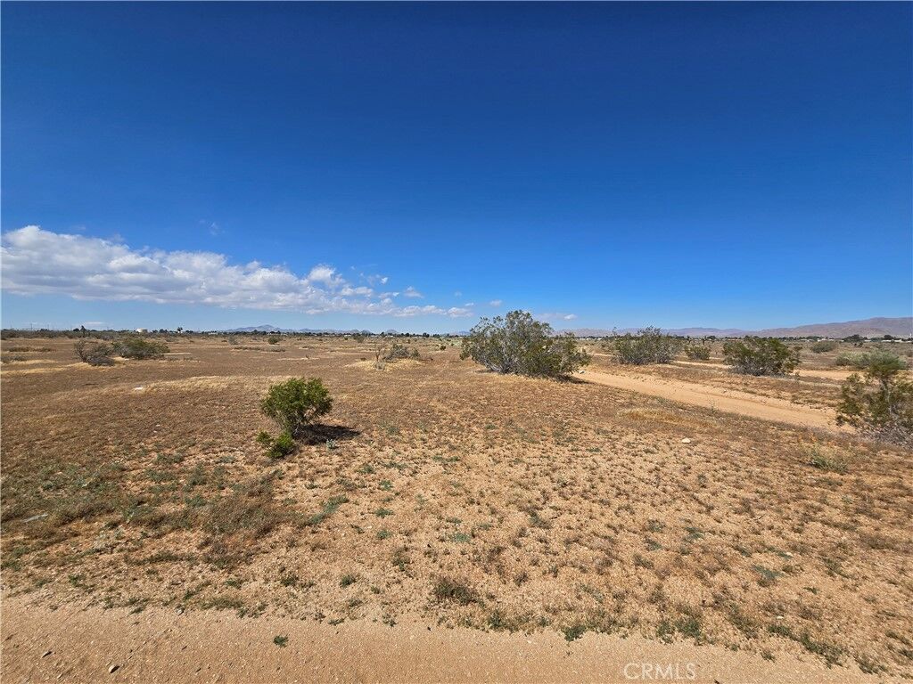 Property Photo:  0 Poppy Rd 0438-173-05  CA 92308 