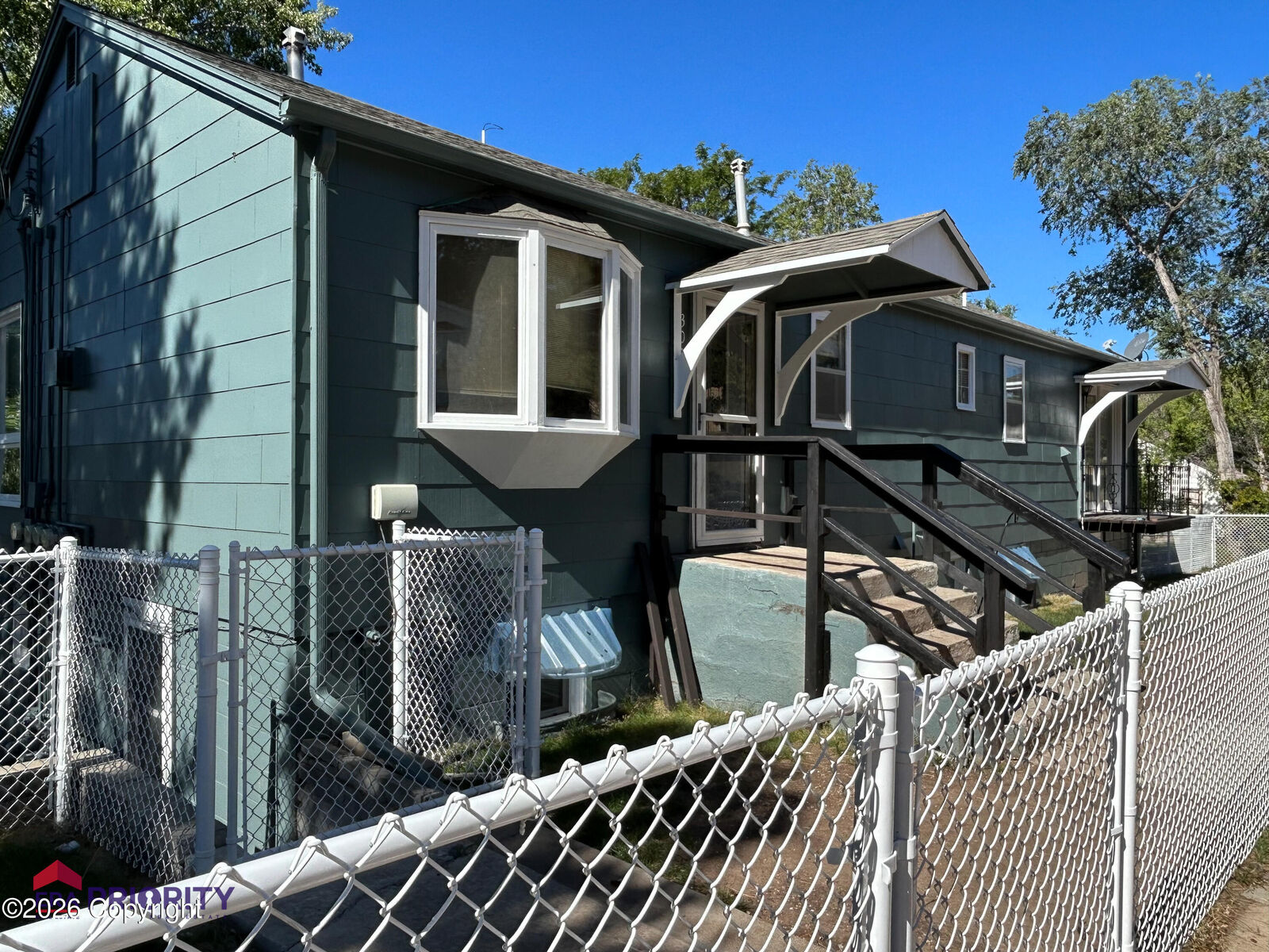 Property Photo:  302 S Spokane Ave  WY 82701 