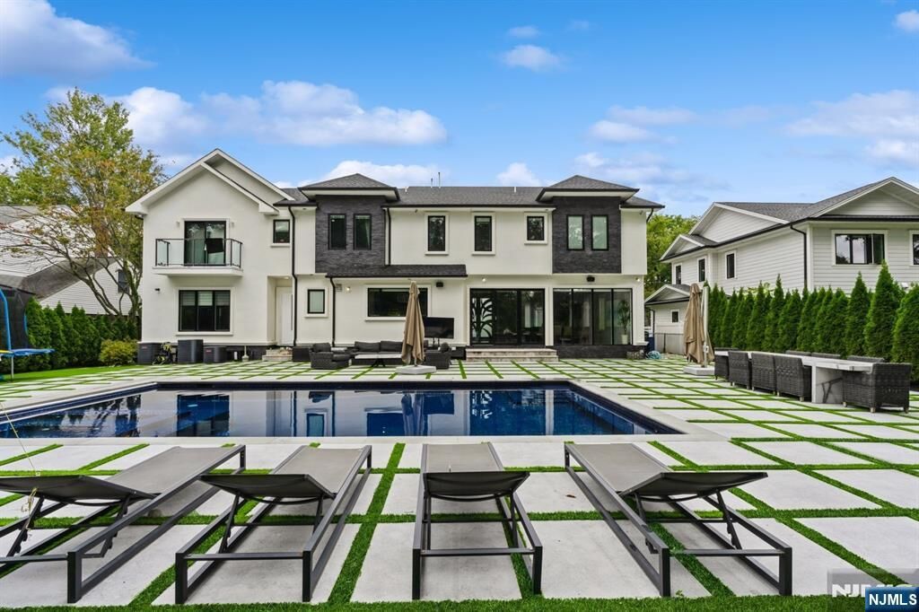 Property Photo:  44 Floral Terrace  NJ 07670 