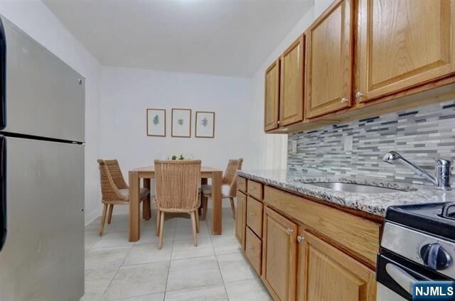 Property Photo:  6045 Blvd 7E  NJ 07093 