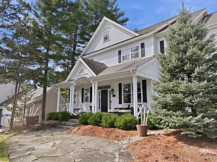 Property Photo: 288 Boulder Hill Drive VT 05482