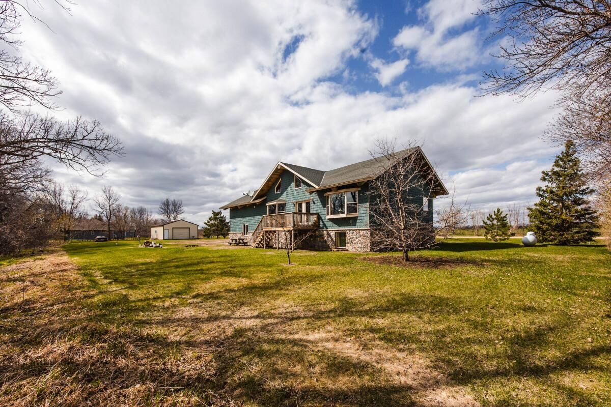Property Photo:  48484 Flicker Lane  MN 56571 