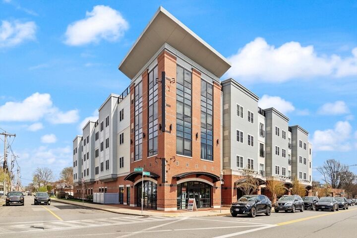 Property Photo:  175 North Ave 407  MA 01880 