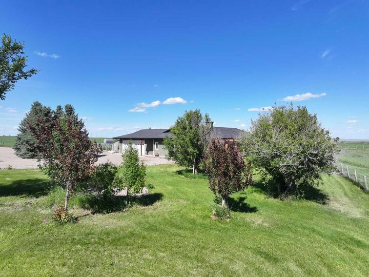Property Photo: 124025 Range Road 214 AB T0K 1V0