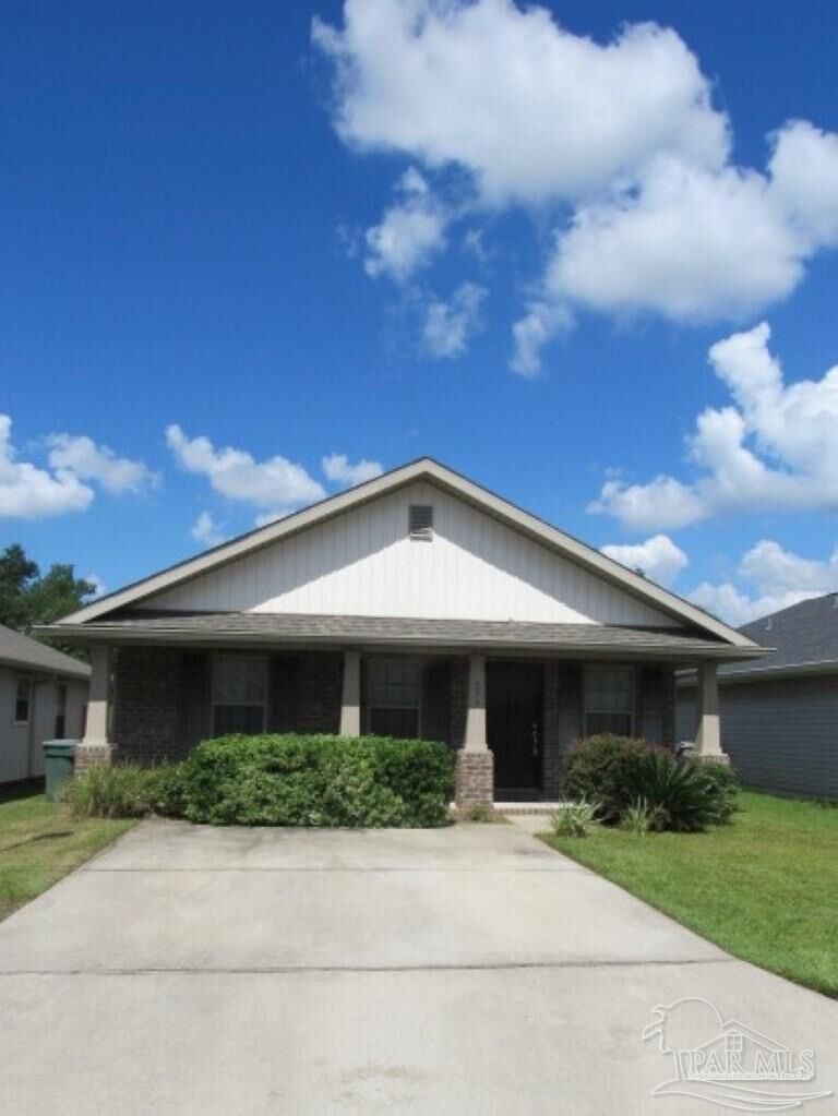 Property Photo:  279 Cottage View Dr  FL 32507 