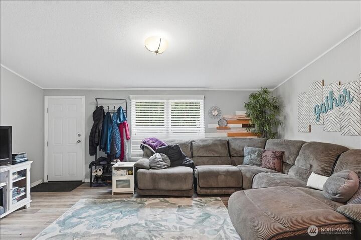 Property Photo:  11215 SE 226 Street  WA 98031 