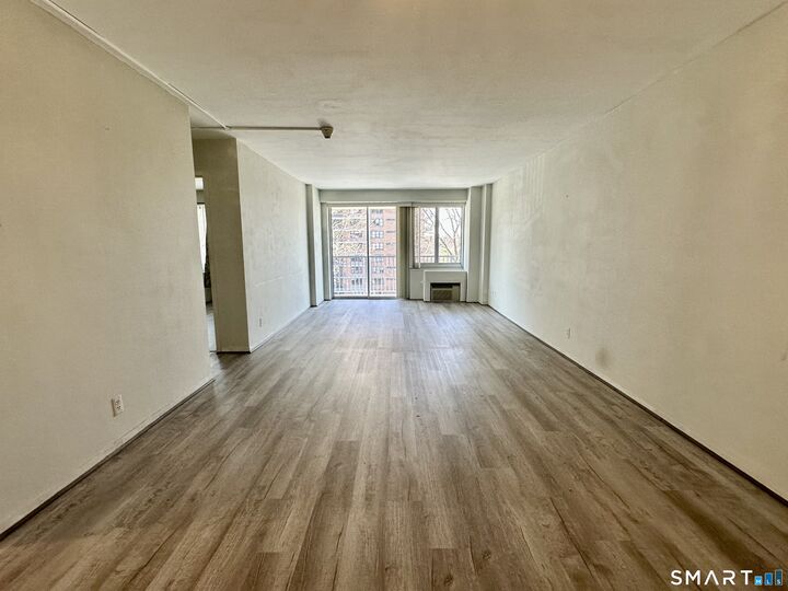 Property Photo:  100 York Street  CT 06511 