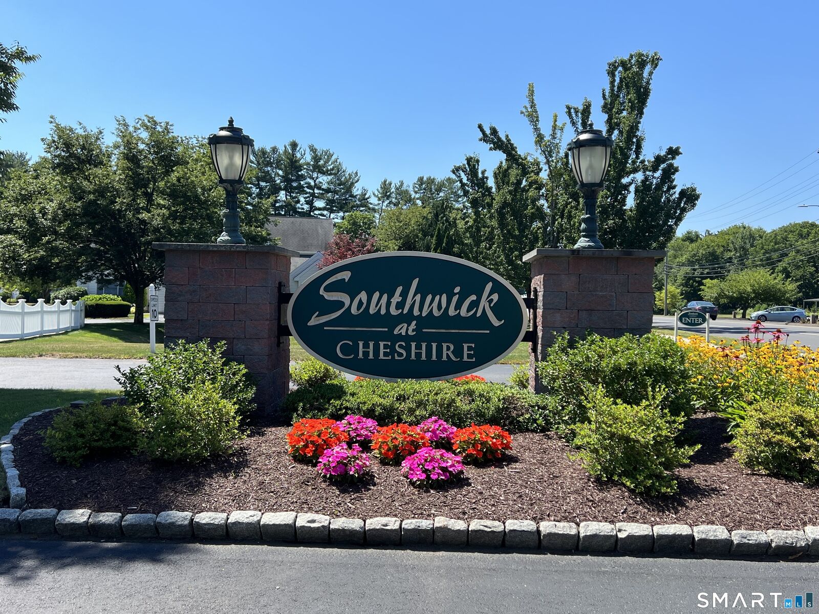 Property Photo:  70 Southwick Court 311  CT 06410 