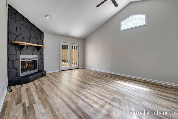 Property Photo:  3981 Breezee Court  FL 32303 