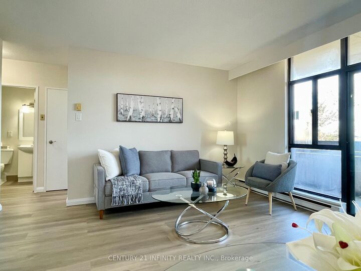 Property Photo:  50 Old Kingston Road 5-606  ON M1E 4Y1 