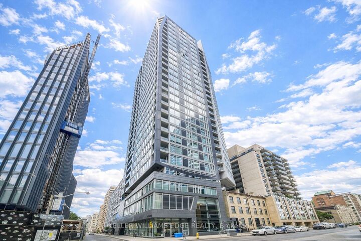 68 Shuter Street 1009 — photo 1