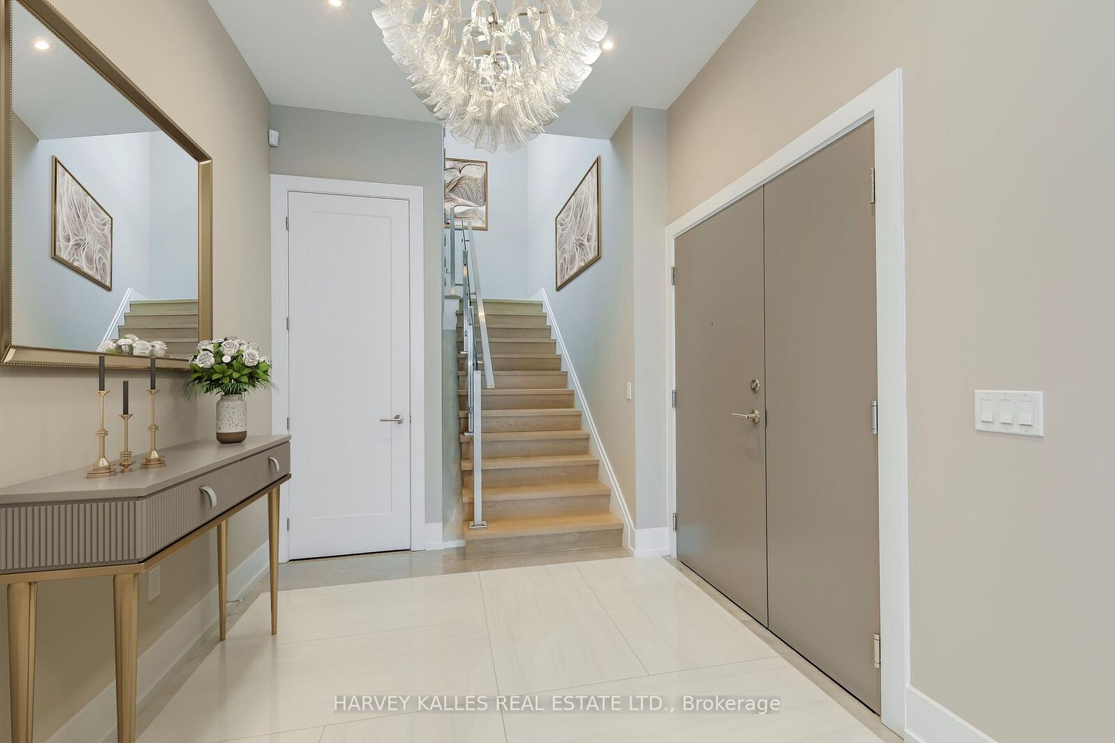 Property Photo:  99 John Street 4801  ON M5V 0S6 