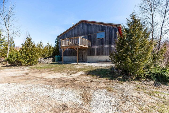 Property Photo: 1137 Sunset Drive ON N0H 2T0