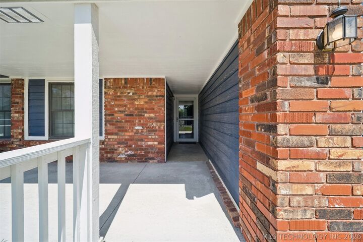 Property Photo:  1508 S 138  OK 74108 