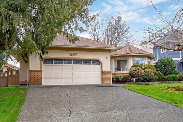 Property Photo:  4604 Sunnymead Way  BC V8Y 3B7 