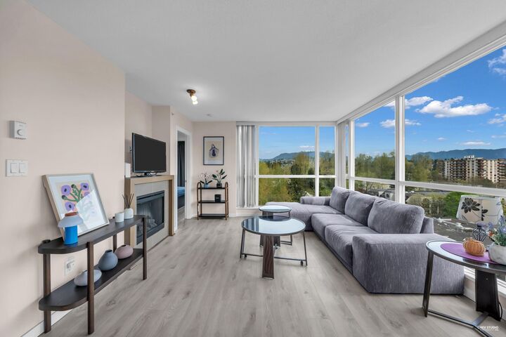 Property Photo: 4888 Brentwood Drive 1506 BC V5C 0C6