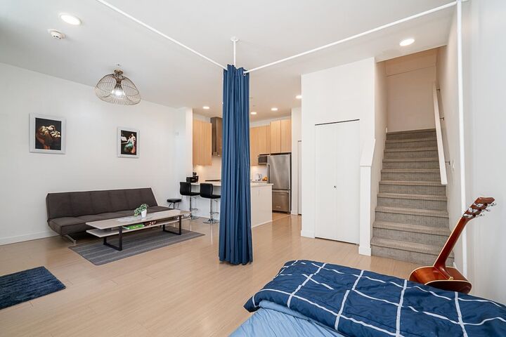 Property Photo: 5423 Lougheed Highway BC V5B 0B4