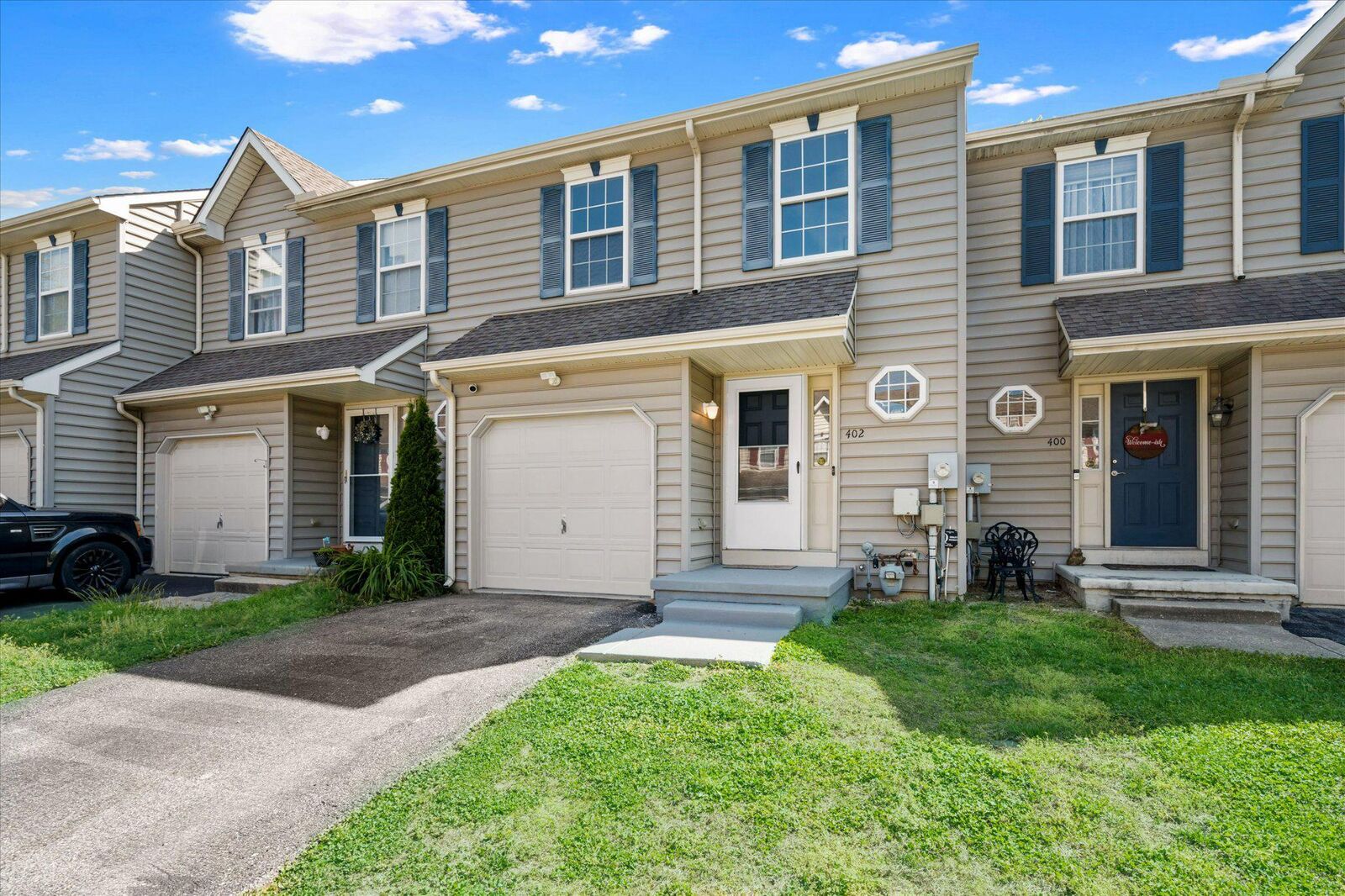 Property Photo: 402 Baldini Boulevard DE 19805