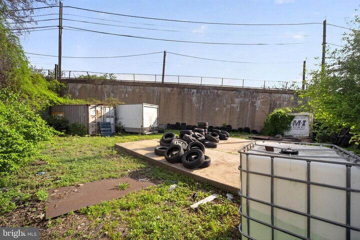 Property Photo:  1120 Mt Ephraim Avenue  NJ 08103 