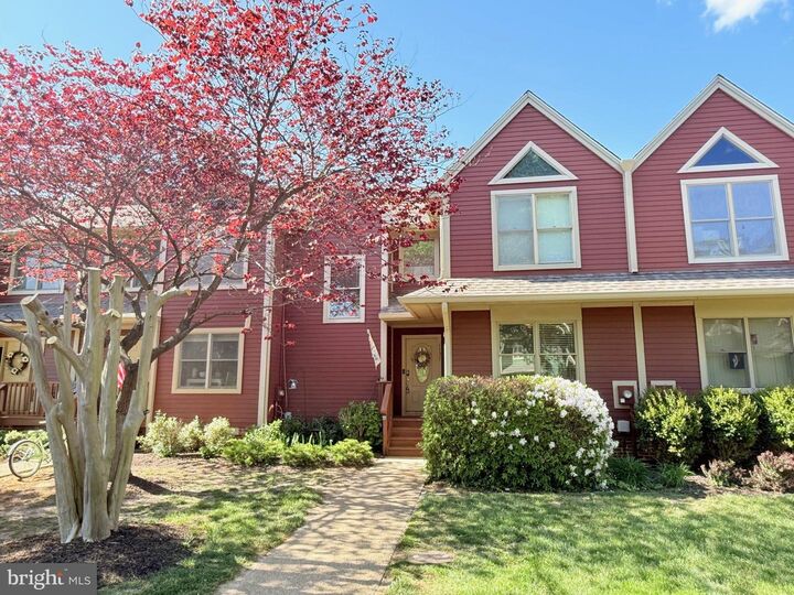 Property Photo:  14318 Pennington Court 113  MD 20688 