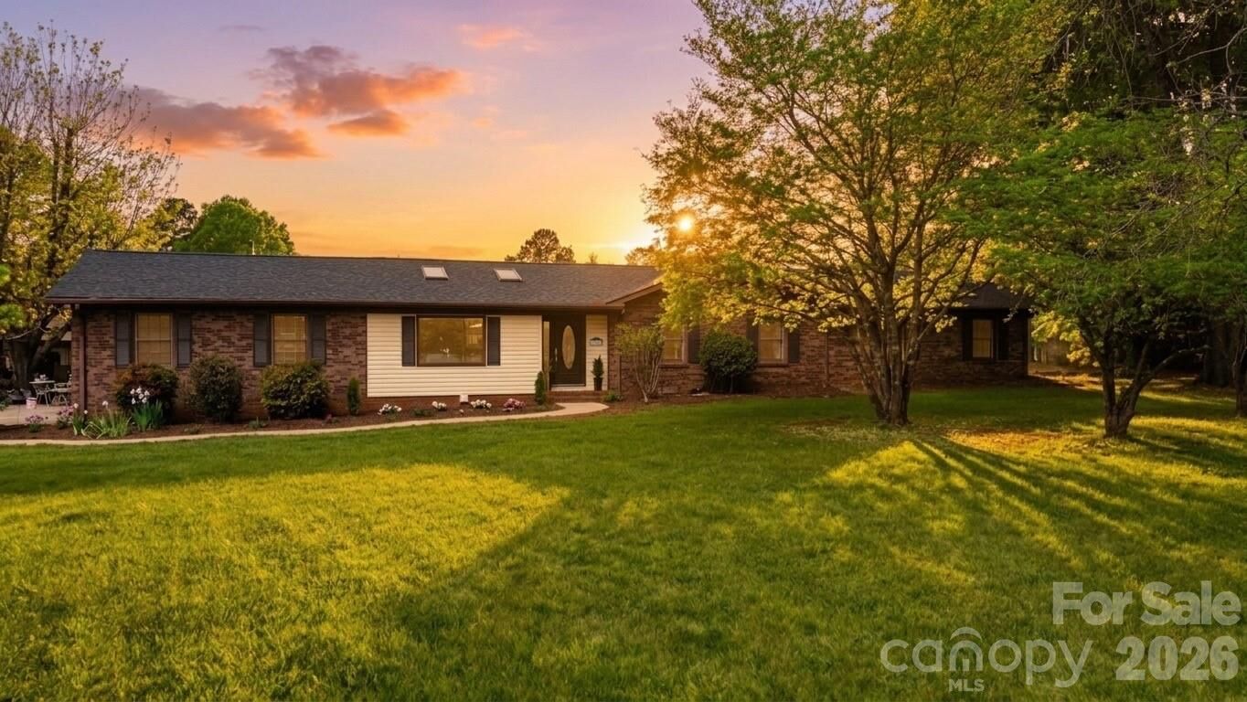 Property Photo:  6870 Lowder Road  NC 28147 
