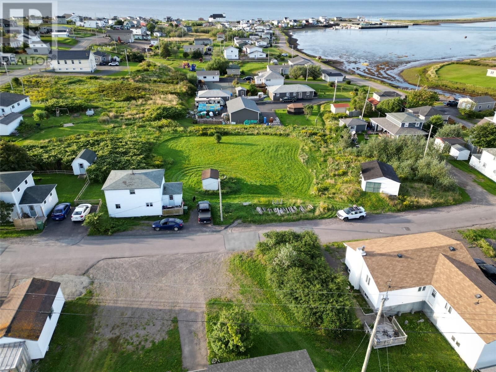 Property Photo:  9 Short Road  NL A0E 1T0 