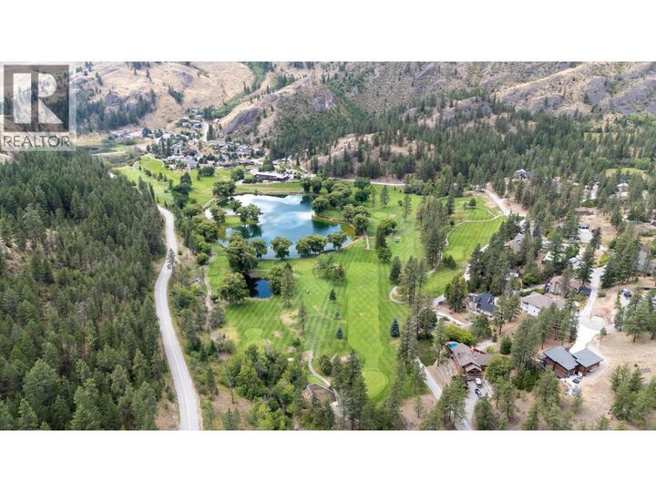 Property Photo: 115 Par Boulevard BC V0H 1K0