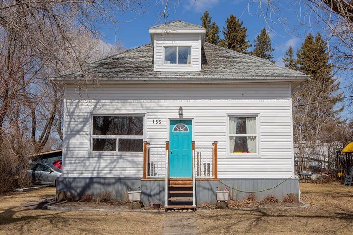 Property Photo:  155 2nd Avenue West  MB R0K 2C0 