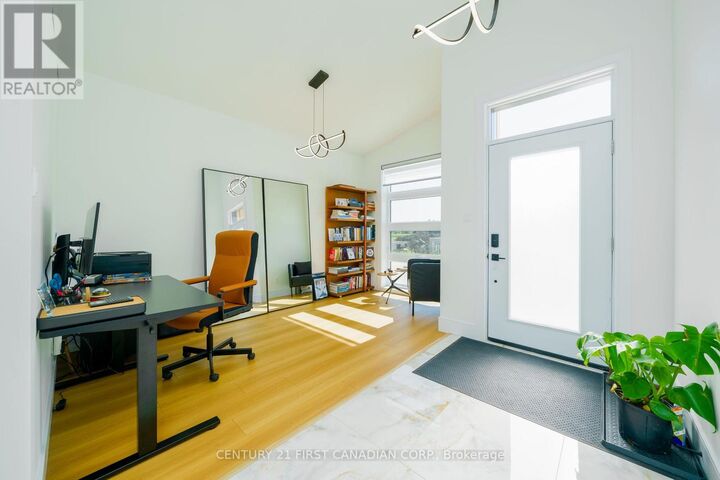 Property Photo:  17 Sheldabren Street  ON N0M 1A0 