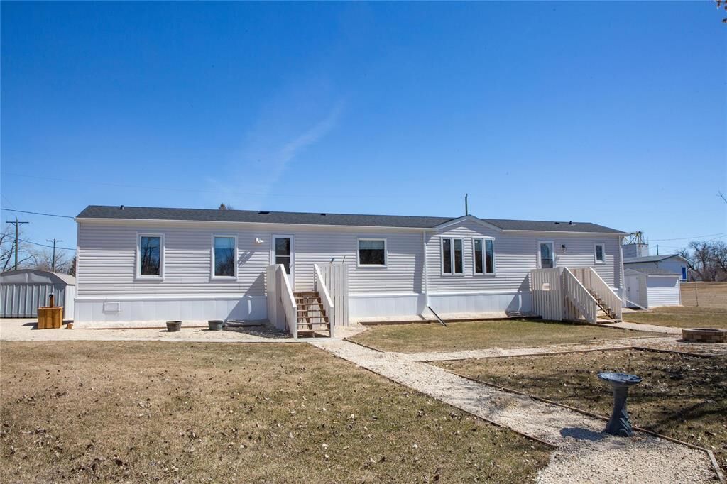 Photo de la propriété:  318 3rd Street  MB R0K 0T0 