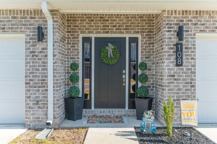 Property Photo: 108 Pentecost Way 108 FL 32547