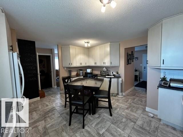 Property Photo:  4611 50A Avenue  AB T0B 2R0 