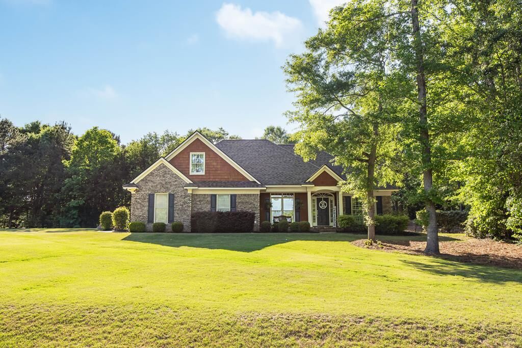 Property Photo:  560 Saddlebrook Trail  GA 31807 