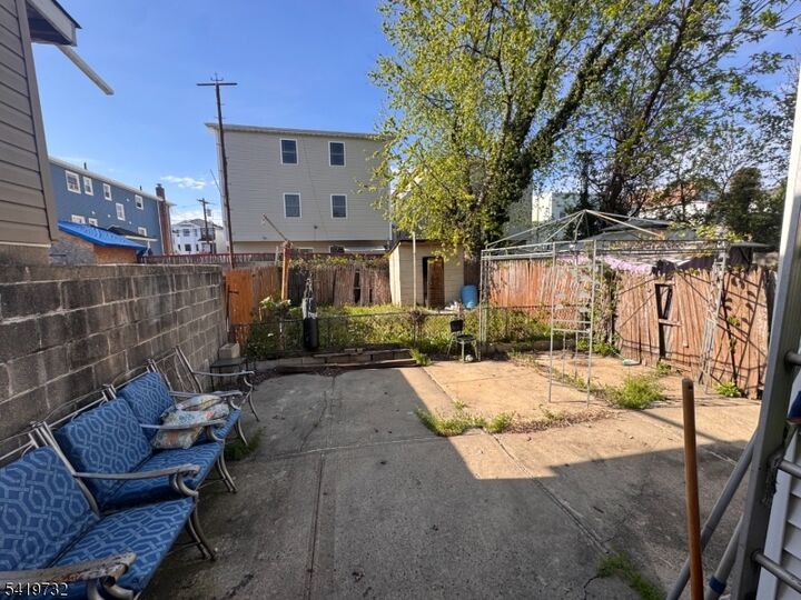 Property Photo:  321 S 5th St  NJ 07206 