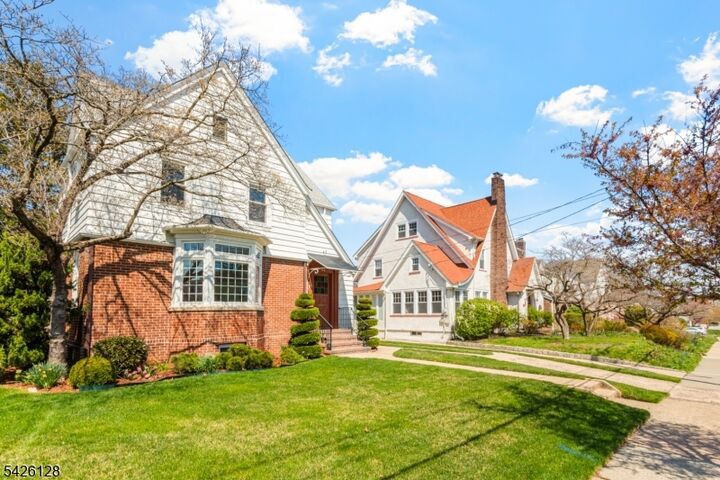 Property Photo:  146 Irving Pl  NJ 07070 