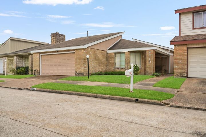 Property Photo:  6310 Briar Terrace Drive  TX 77072 