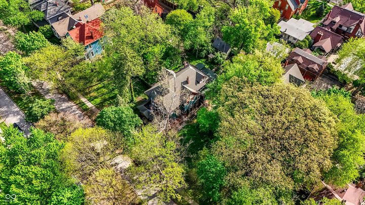 Property Photo:  799 Woodruff Place Middle Drive  IN 46201 