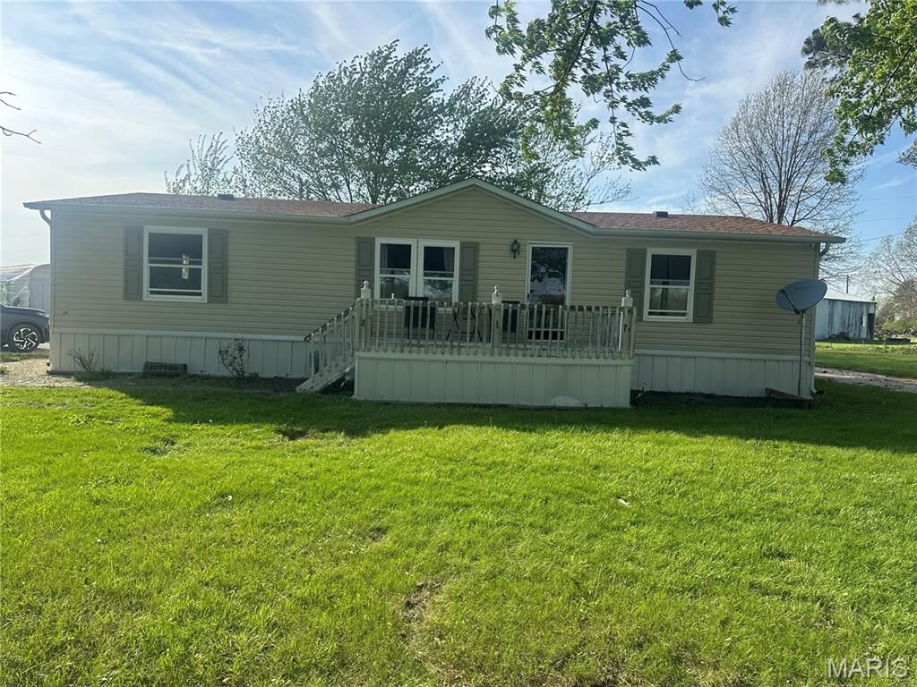 Property Photo:  63 Pinnacle Lake Road  MO 63363 