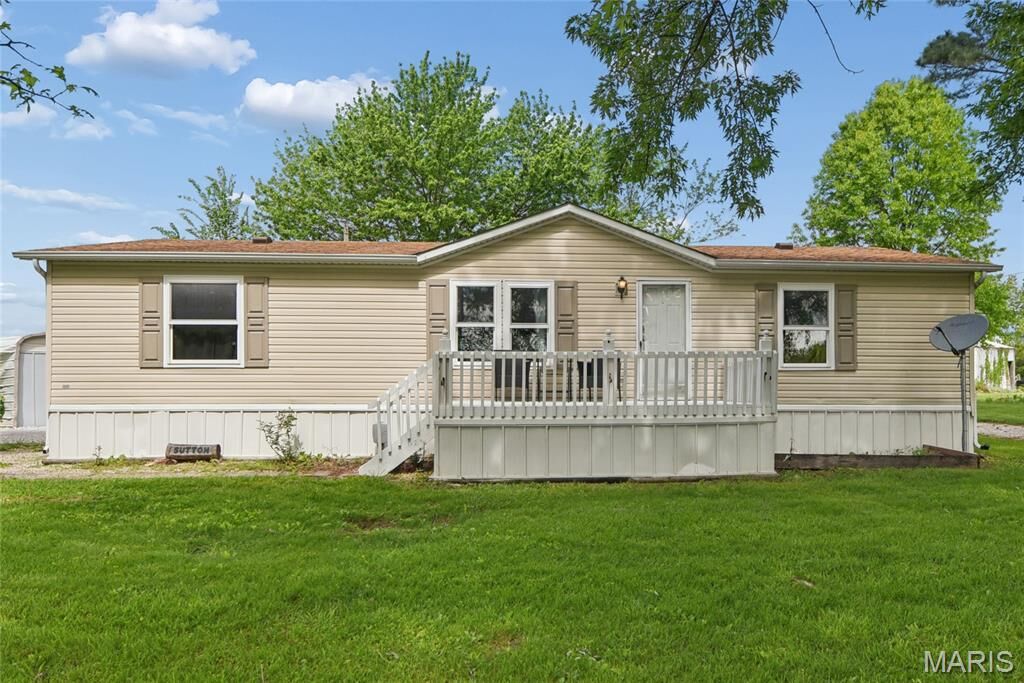 Property Photo:  63 Pinnacle Lake Road  MO 63363 