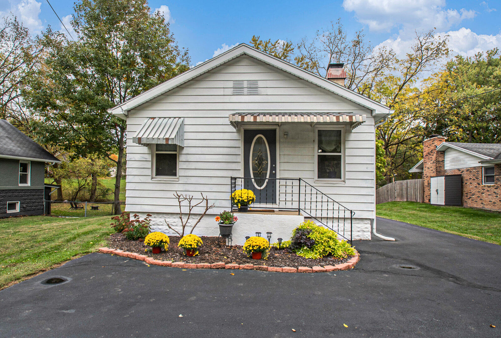 Property Photo: 743 Platt Street MI 49120