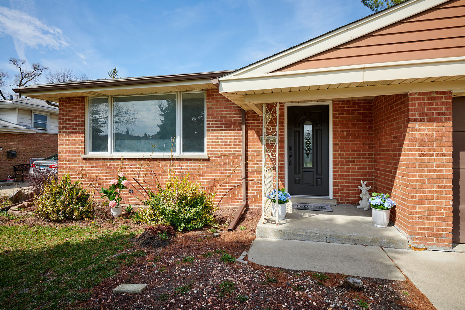 Property Photo:  8544 W Roseview Drive  IL 60714 