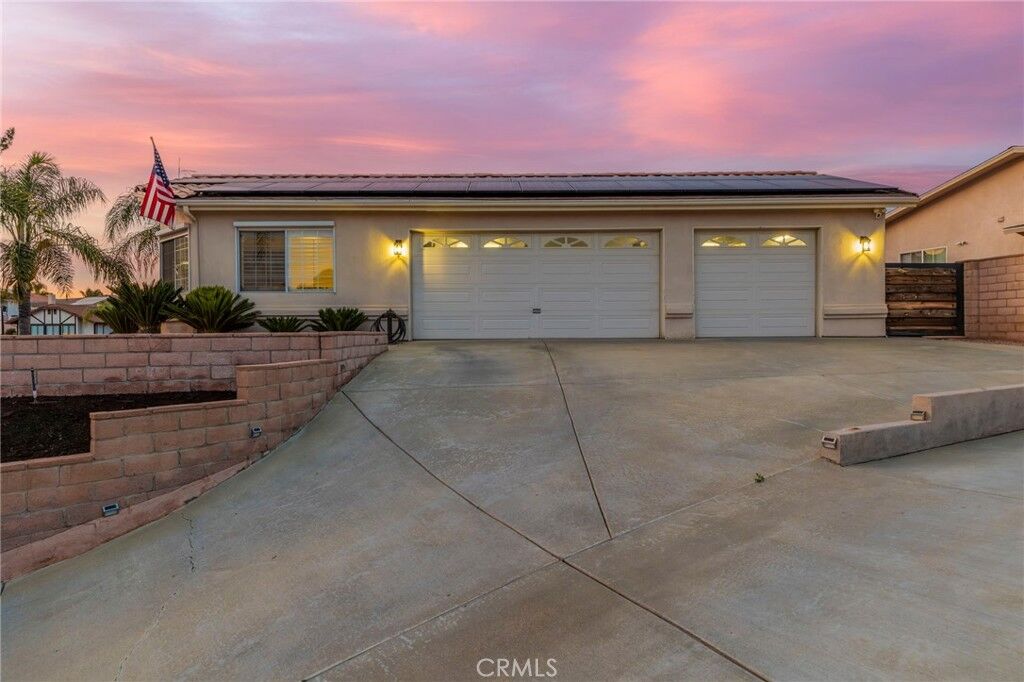 Property Photo:  22560 Blue Teal Drive  CA 92587 