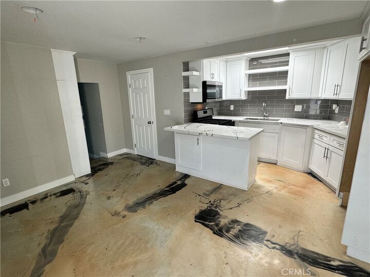 Property Photo:  12207 Haldey Street A  CA 90601 