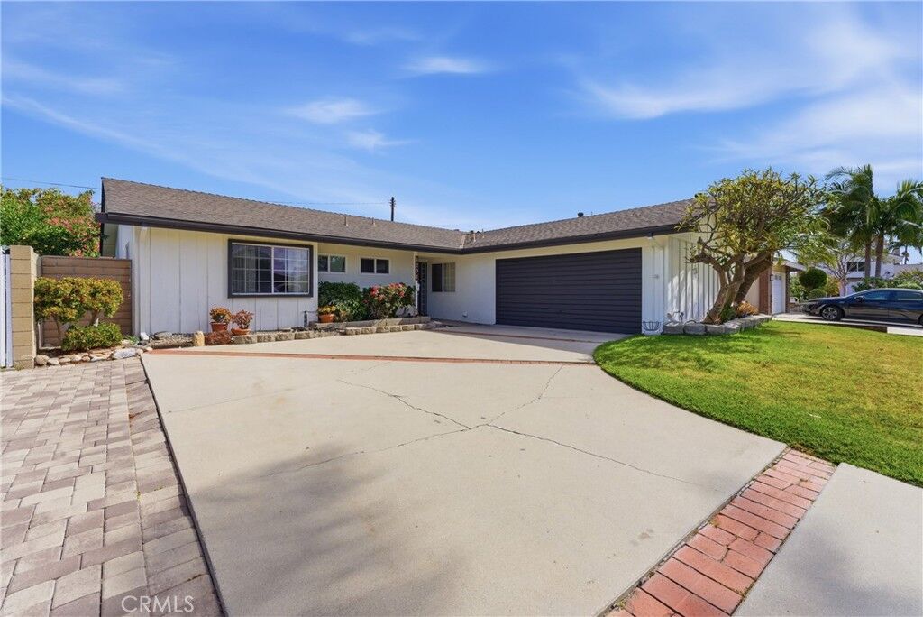 Property Photo:  4291 Crystal Circle  CA 90630 